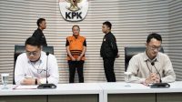 FW_09911-image_large Komisi Pemberantasan Korupsi (KPK) kembali menindak tegas praktik suap di lingkungan peradilan. Kali ini, lembaga antirasuah menahan MED, Direktur PT WA, sebagai tersangka dugaan korupsi terkait pengurusan perkara di Mahkamah Agung (MA). (Foto: Dok KPK)