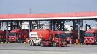 Pertamina menambah pasokan BBM ke SPBU di Sulawesi Selatan
