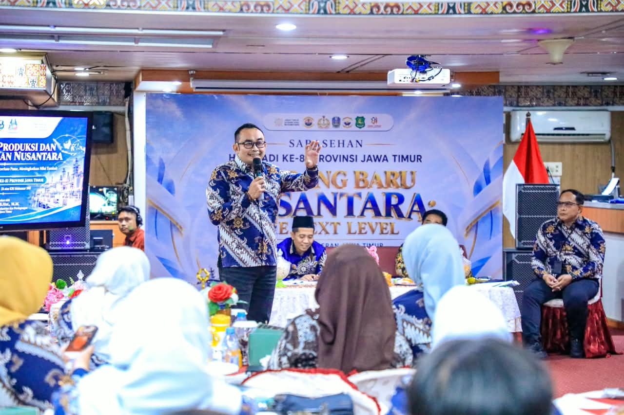 Sarasehan di KRI Makassar 590, Sekdaprov Jatim Ajak Wujudkan Gerbang Baru Nusantara